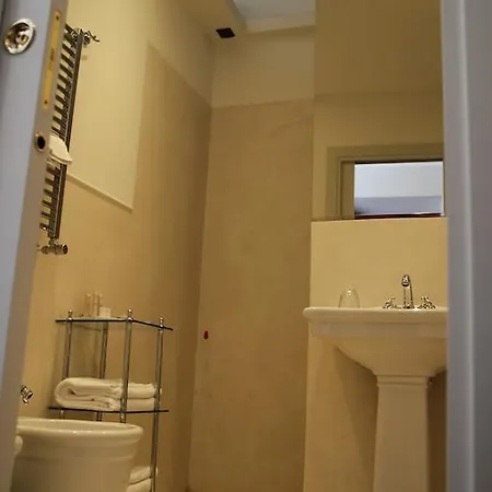 Gens Luxury 3* Roma