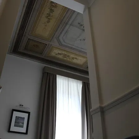 Pensión Gens Luxury Roma