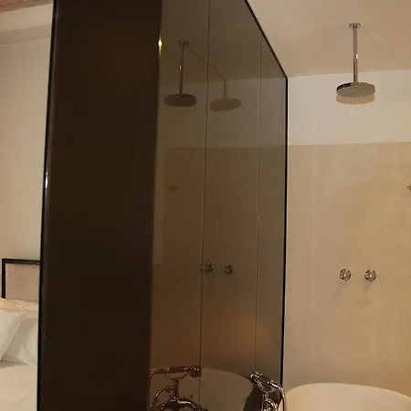 Gens Luxury Pensión Roma
