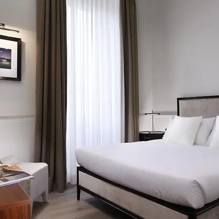Gens Luxury 3* Roma